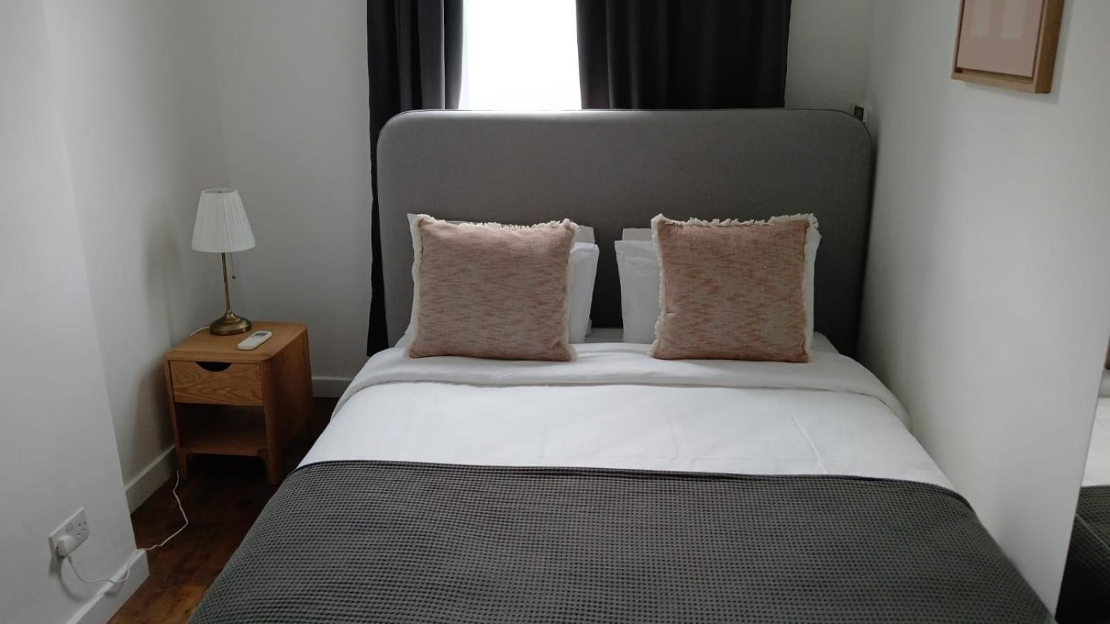 Luxury 2-Bedroom Flat In Camden Londra Dış mekan fotoğraf