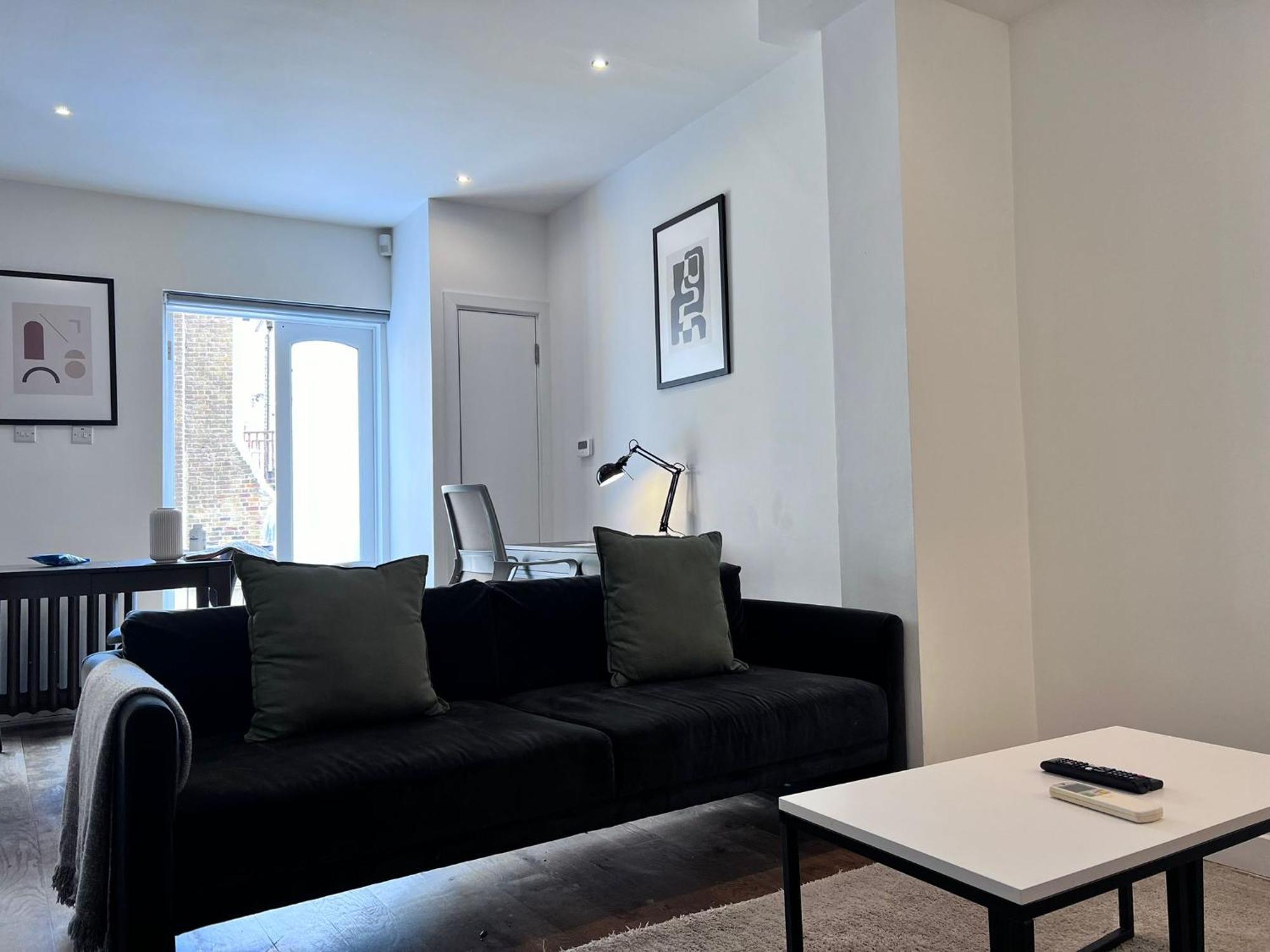 Luxury 2-Bedroom Flat In Camden Londra Dış mekan fotoğraf